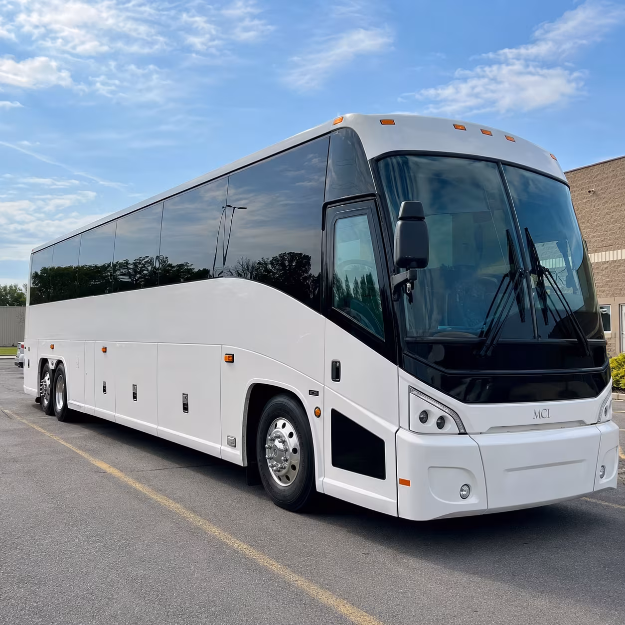 busrentaleastvale com makes it easy to compare party buses for a concert night out in eastvale