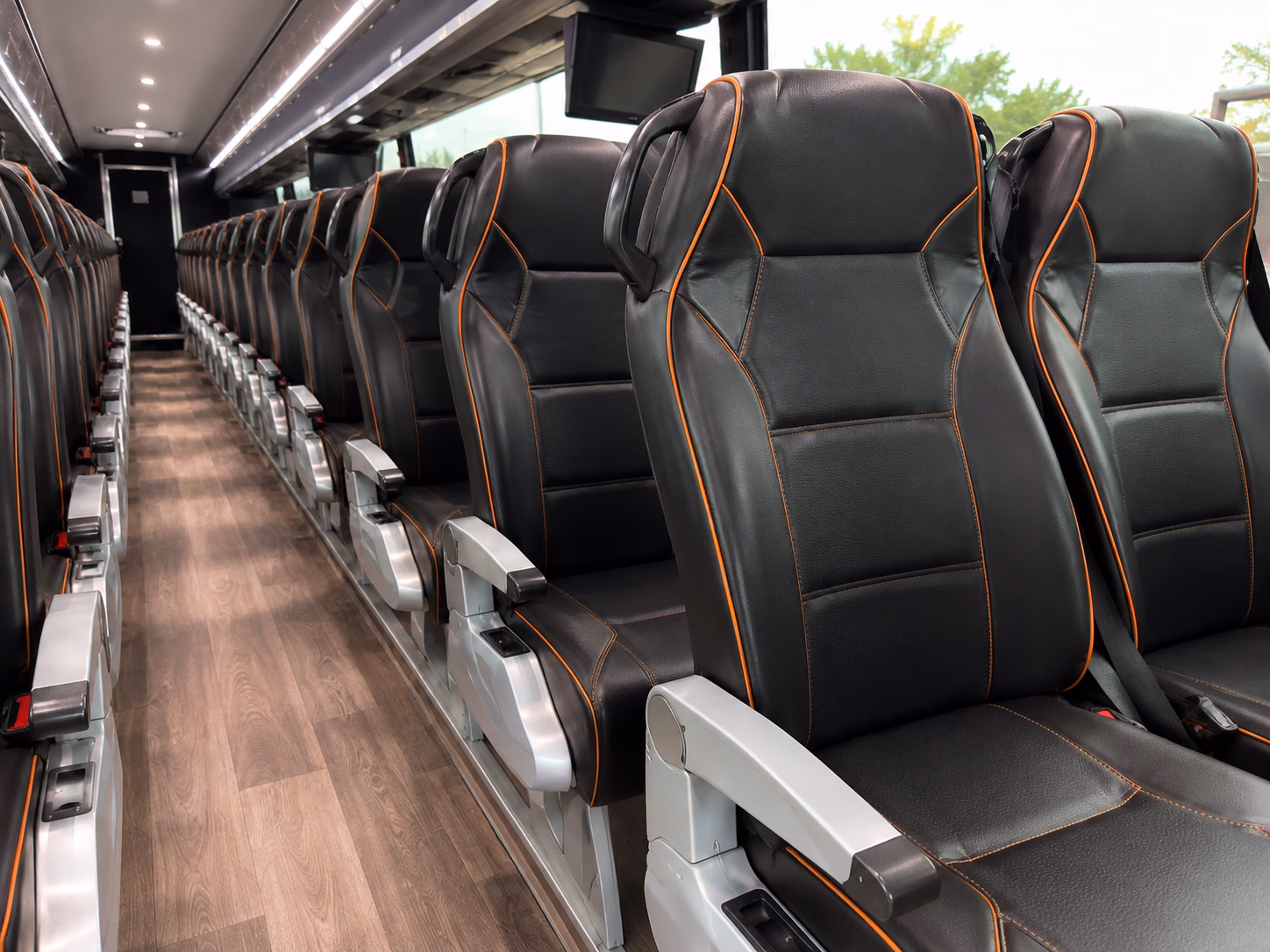 charter buses to los angeles concerts theme parks and sporting events