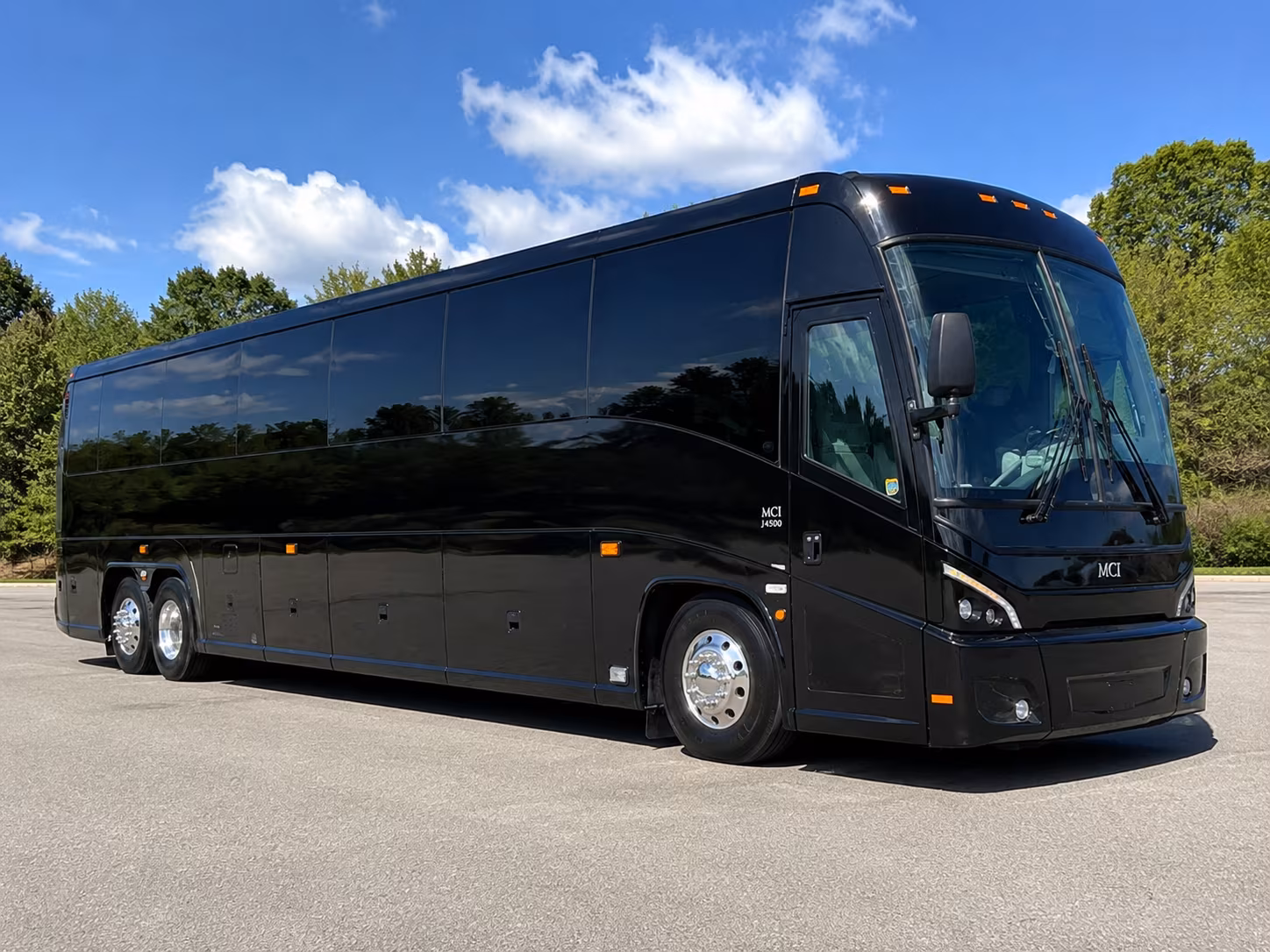 shuttle guests between eastvale hotels and your wedding venue